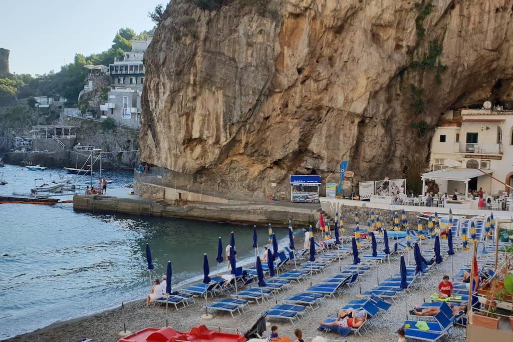 Amalfi Rooms Duoglio Beach -Amazing Seaview Luaran gambar